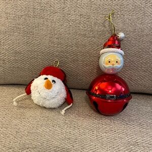 2 Holiday tree ornaments.
